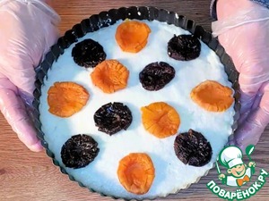 Пирог на кефире "Манник с сухофруктами" Пирог на кефире "Манник с сухофруктами"