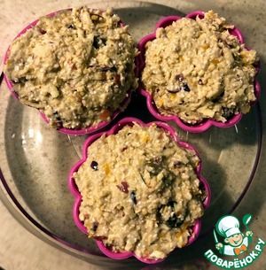 Овсяные маффины с яблоком и клюквой Овсяные маффины с яблоком и клюквой