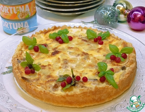 Киш-лорен с сыром и тунцом