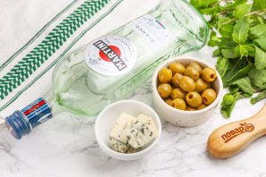 Мартини с оливкой Мартини с оливкой