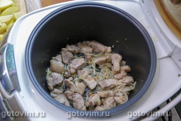 Оджахури - жаркое из свинины по-грузински (в мультиварке)
