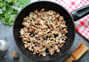 Пирожки с мясом и картошкой в духовке