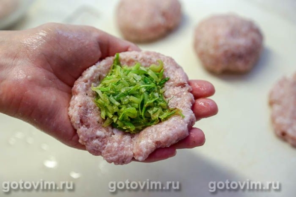 Мясные зразы с кабачками Мясные зразы с кабачками