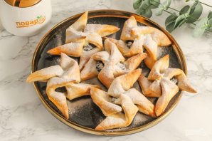 Рождественские звездочки из слоеного теста Рождественские звездочки из слоеного теста