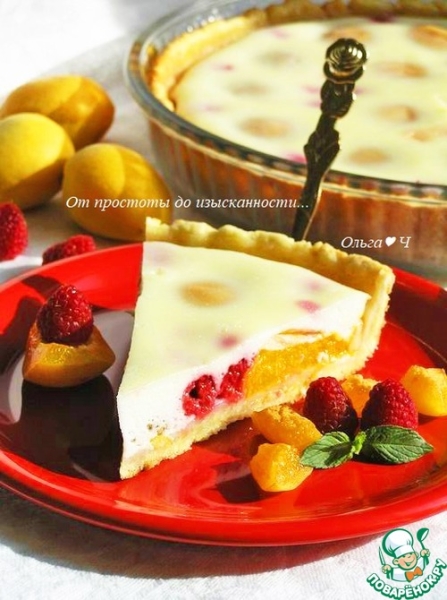 Пирог с абрикосами и малиной Пирог с абрикосами и малиной