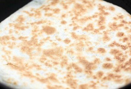 Тортилья с фаршем и сыром Тортилья с фаршем и сыром