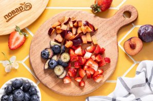 Замороженный йогурт с ягодами