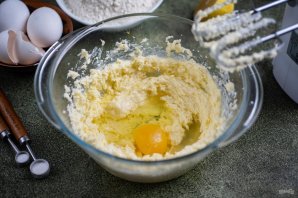 Простой и вкусный кекс Простой и вкусный кекс