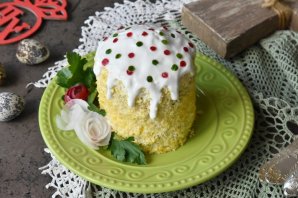 Пасхальный салат с консервированным лососем Пасхальный салат с консервированным лососем