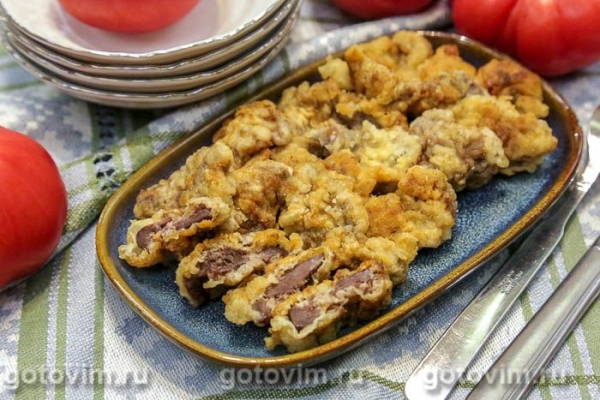 Утиные желудочки, жаренные в яйце и муке Утиные желудочки, жаренные в яйце и муке