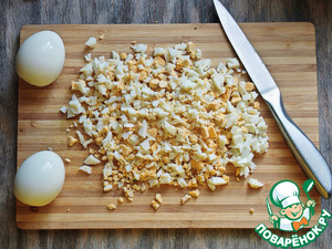 Пирожки с луком, яйцом и фетаксой