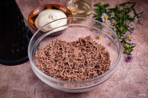 Печень с морковью и луком