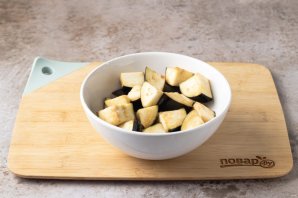 Овощное рагу с грибами, кабачками и баклажанами Овощное рагу с грибами, кабачками и баклажанами