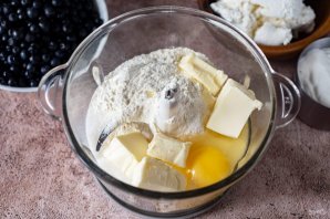 Черничный пирог с творогом Черничный пирог с творогом