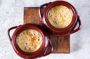 Рис с мясом в горшочках Рис с мясом в горшочках