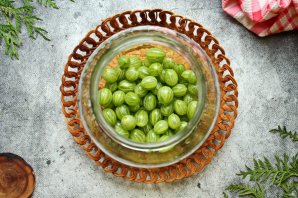 Настойка крыжовника на водке Настойка крыжовника на водке