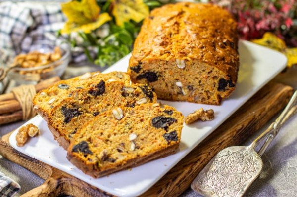 Морковный кекс с орехами Морковный кекс с орехами