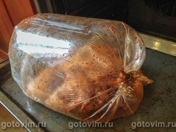 Курица с сумахом, запечённая в рукаве для выпечки 