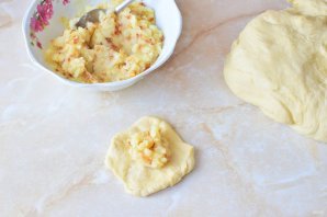 Тесто на пирожки с картошкой Тесто на пирожки с картошкой