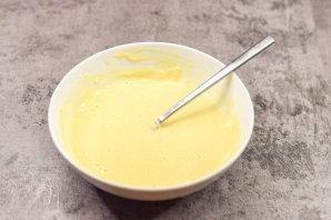 Крабовые палочки фаршированные в кляре Крабовые палочки фаршированные в кляре