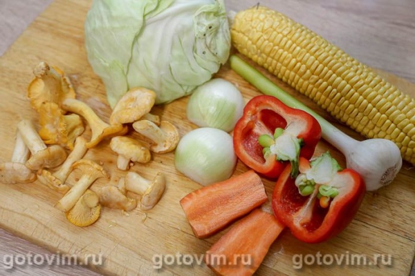 Летний суп из свежей кукурузы с лисичками Летний суп из свежей кукурузы с лисичками