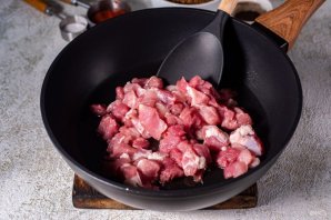 Каша с мясом в горшочке