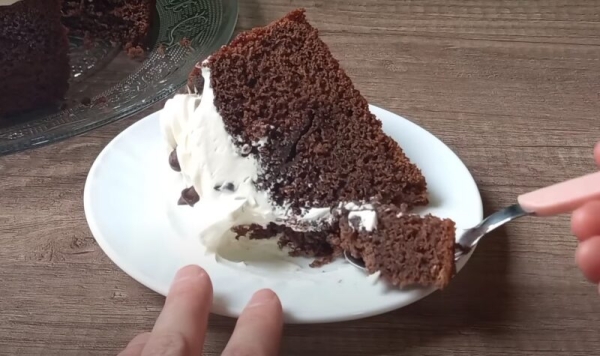 Готовлю этот торт уже в 10-й раз и он действительно лучший. Спасибо за хитрость моей маме Готовлю этот торт уже в 10-й раз и он действительно лучший. Спасибо за хитрость моей маме