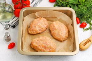 Котлеты из куриной грудки в духовке Котлеты из куриной грудки в духовке