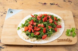 Лаваш с хумусом Лаваш с хумусом