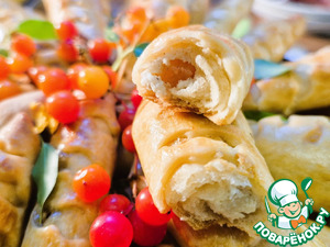 Булочки-трубочки с творогом и повидлом Булочки-трубочки с творогом и повидлом