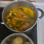 Суп из свинины с фасолью и картофелем по-украински