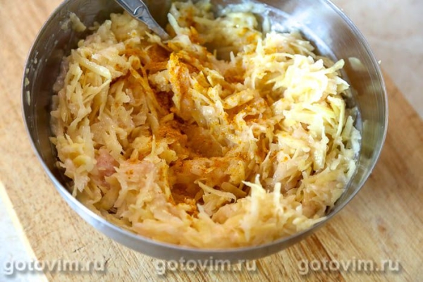 Драники картофельные с фаршем из куриной грудки Драники картофельные с фаршем из куриной грудки