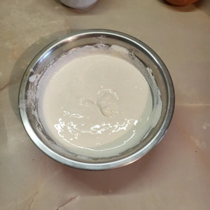 Вишневый пирог в сметанной заливке Вишневый пирог в сметанной заливке