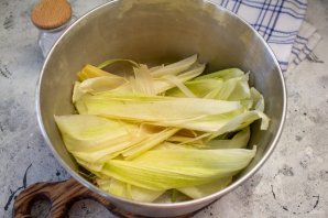 Кукуруза в початках Кукуруза в початках