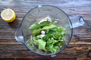 Тайский зеленый карри с курицей от Джейми Оливера Тайский зеленый карри с курицей от Джейми Оливера