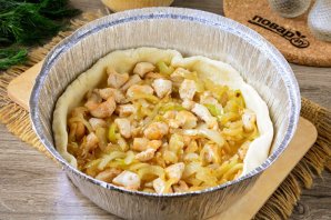 Пирог с курицей из бездрожжевого теста Пирог с курицей из бездрожжевого теста