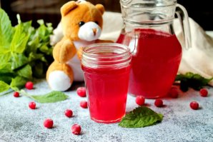 Клюквенный морс для детей Клюквенный морс для детей