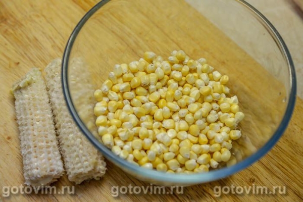 Суп с говядиной и свежей кукурузой Суп с говядиной и свежей кукурузой