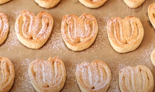 Рецепт вкусного печенья к чаю за 25 минут. Творожные ушки