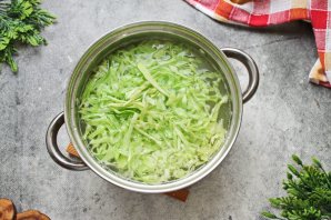 Щи с курицей Щи с курицей