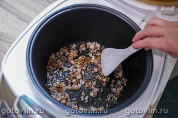 Паста карбонара с беконом и чесноком в мультиварке Паста карбонара с беконом и чесноком в мультиварке