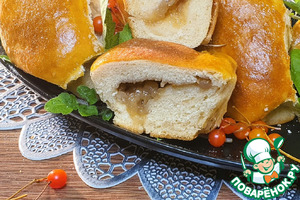 Сдобный разборный пирог с яблоками