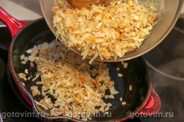 Блины, фаршированные квашеной капустой и яйцом Блины, фаршированные квашеной капустой и яйцом