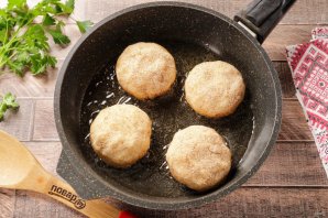 Биточки из пюре Биточки из пюре