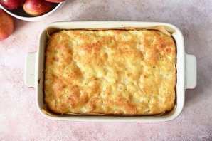 Пирог из творога и яблок