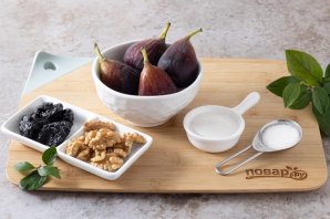 Инжир с черносливом Инжир с черносливом