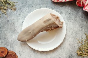 Салат с говяжьим языком и курицей Салат с говяжьим языком и курицей