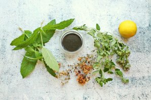 Чай из зверобоя, душицы и мяты Чай из зверобоя, душицы и мяты