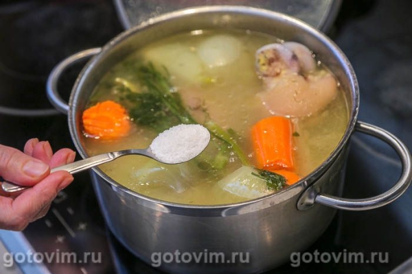 Мужужи из свиных ножек (холодец по-грузински) Мужужи из свиных ножек (холодец по-грузински)