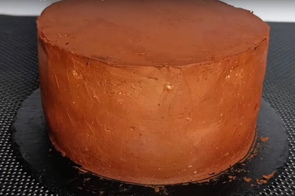 Шоколадный торт &laquo;Милка&raquo;. Рецепт с кремовой прослойкой: вкус и впечатление обеспечены